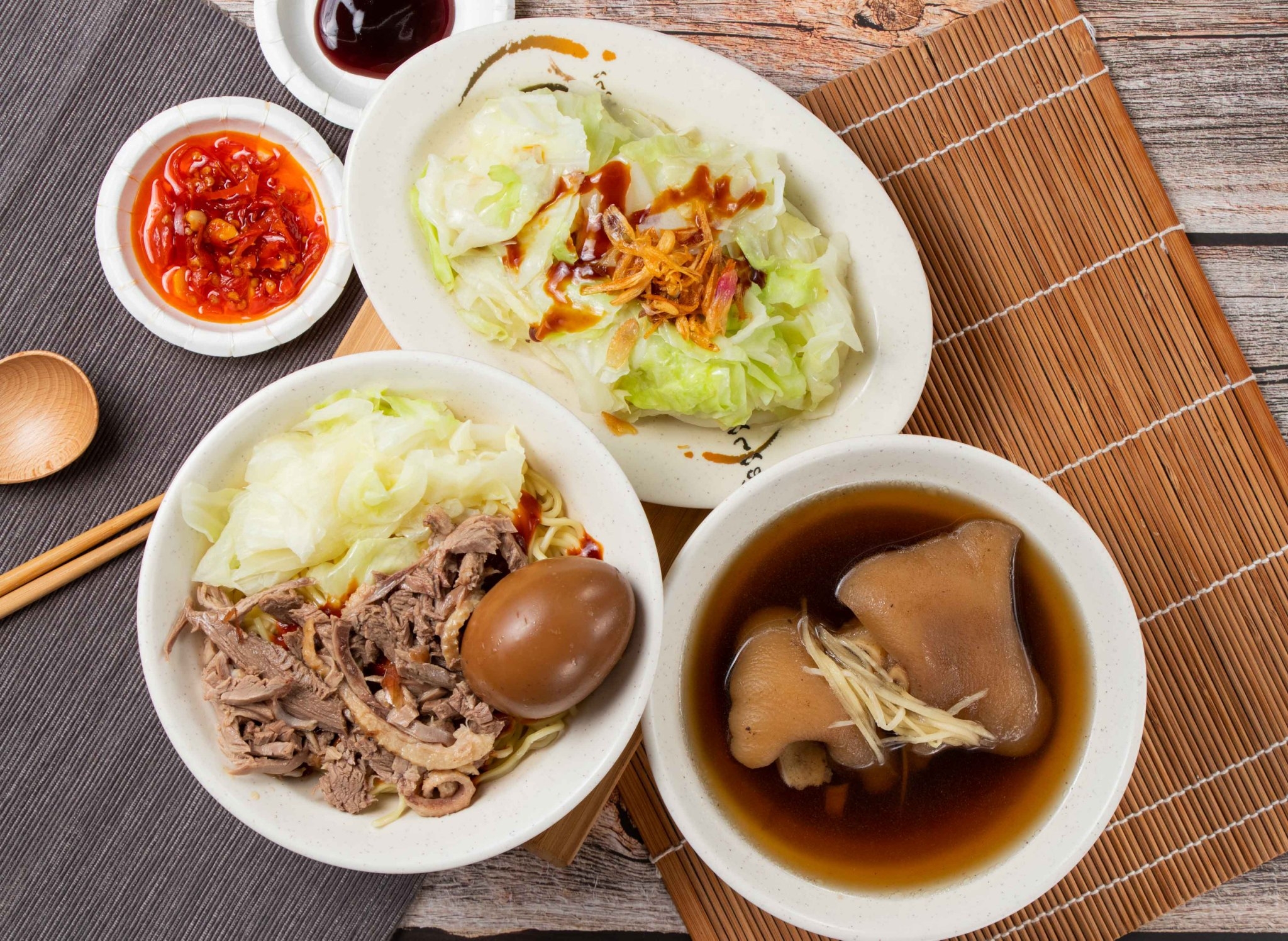 樂華夜市小吃店美食